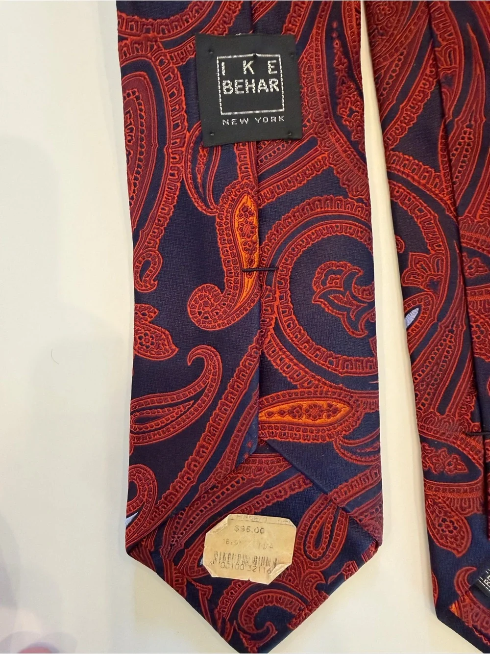 Ike Behar NY Mens Tie 100% Silk Red Navy Paisley Jacquard Luxury Made in USA